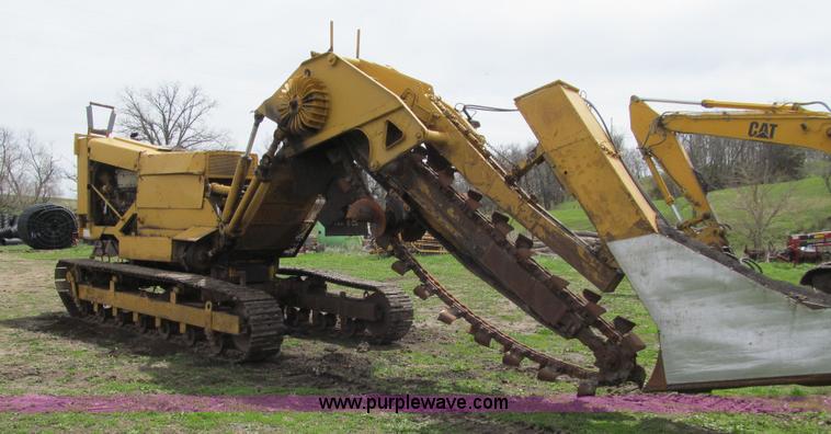 image for item K5567 Hoes 683 trencher