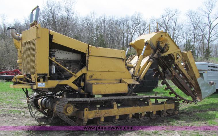 image for item K5567 Hoes 683 trencher