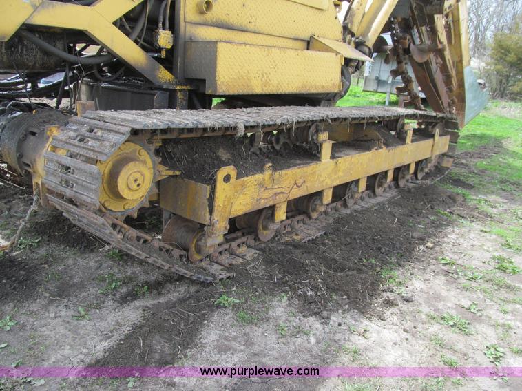 image for item K5567 Hoes 683 trencher