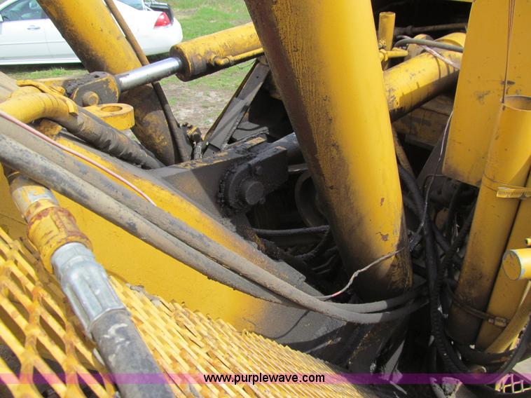 image for item K5567 Hoes 683 trencher