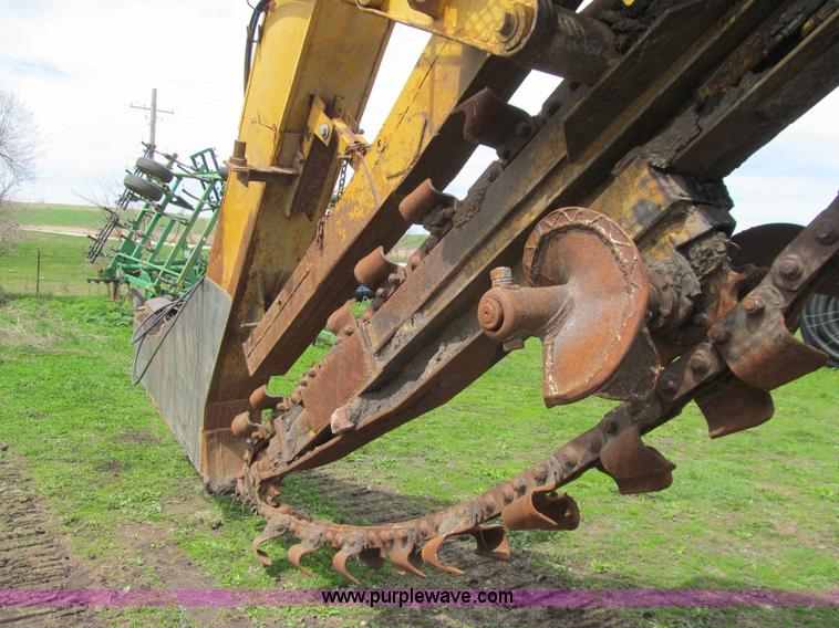 image for item K5567 Hoes 683 trencher