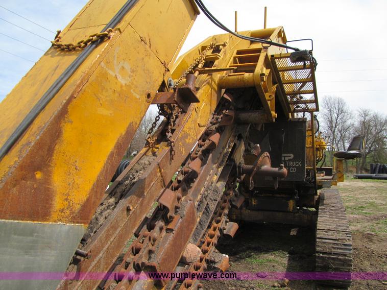 image for item K5567 Hoes 683 trencher