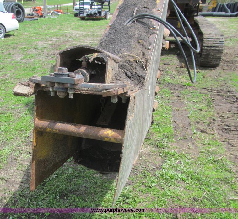 image for item K5567 Hoes 683 trencher