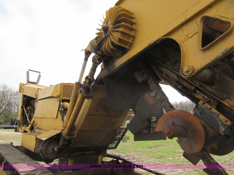 image for item K5567 Hoes 683 trencher