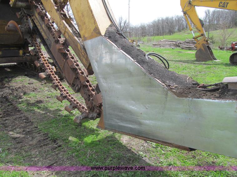 image for item K5567 Hoes 683 trencher