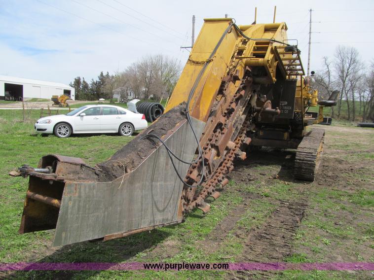 image for item K5567 Hoes 683 trencher