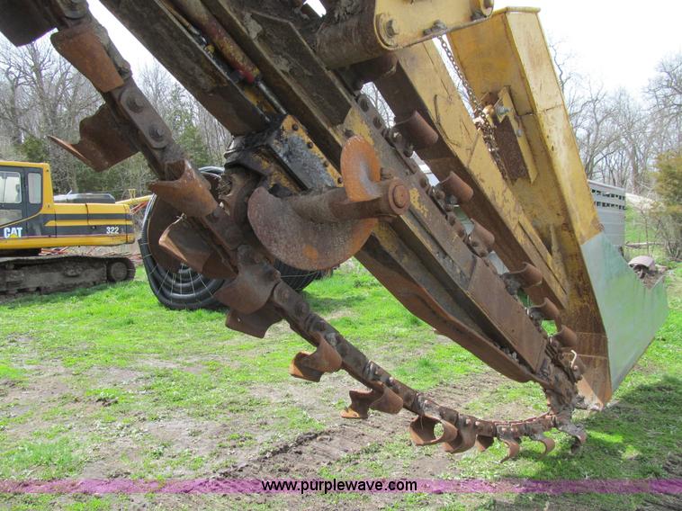 image for item K5567 Hoes 683 trencher