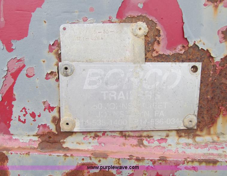 image for item K5569 1995 Borco end dump trailer