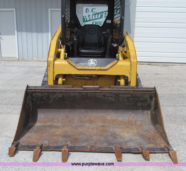 image for item K5619 2009 John Deere CT315 skid steer