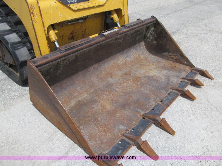 image for item K5619 2009 John Deere CT315 skid steer