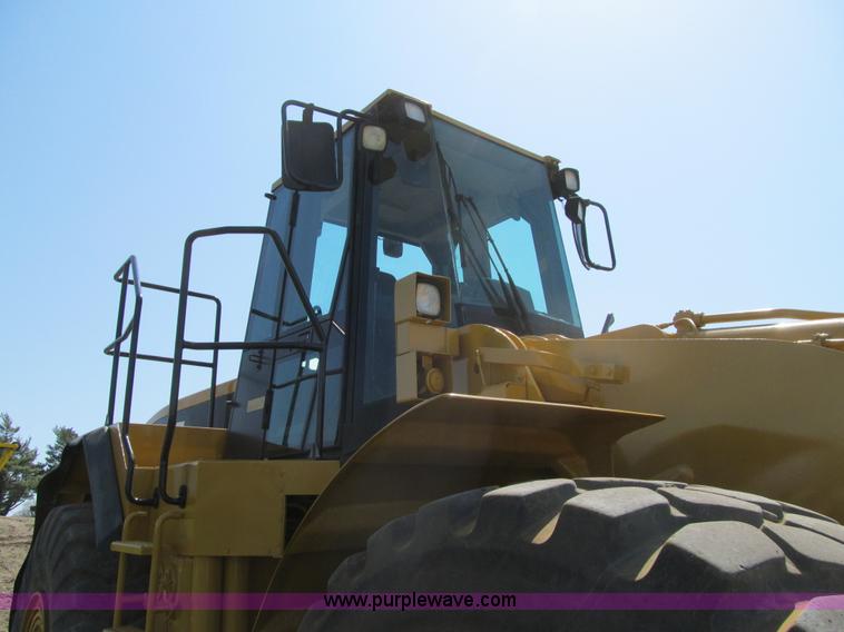 image for item K5620 1996 Caterpillar 980G wheel loader