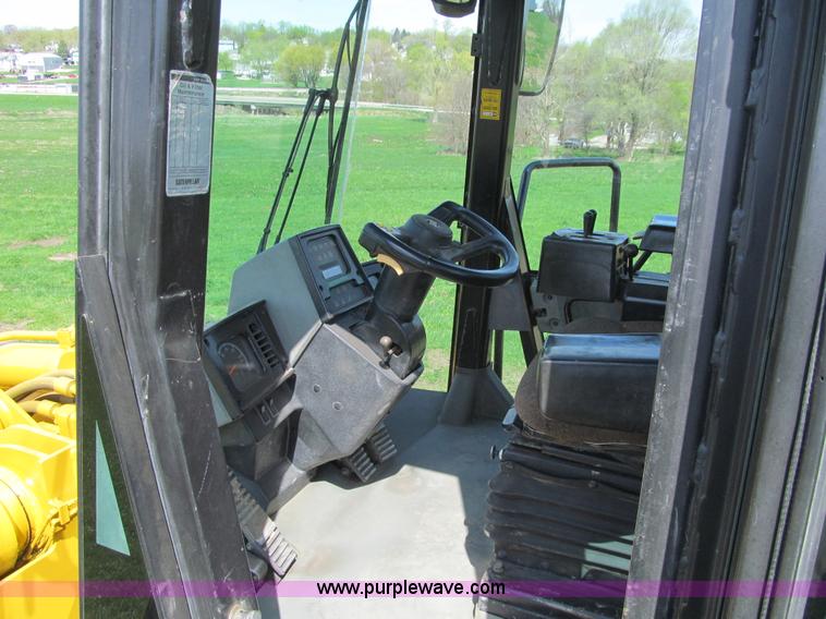 image for item K5620 1996 Caterpillar 980G wheel loader