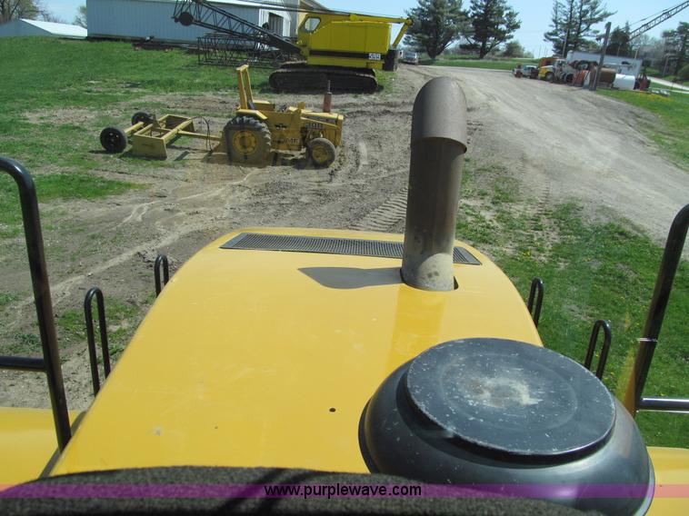 image for item K5620 1996 Caterpillar 980G wheel loader