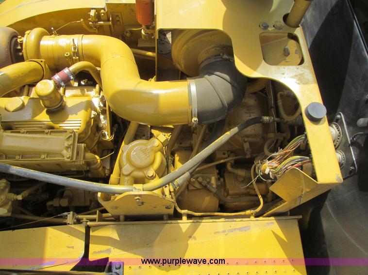 image for item K5620 1996 Caterpillar 980G wheel loader