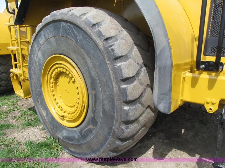 image for item K5620 1996 Caterpillar 980G wheel loader