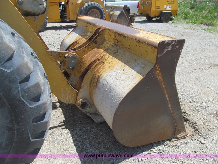 image for item K5623 1997 John Deere 544H wheel loader