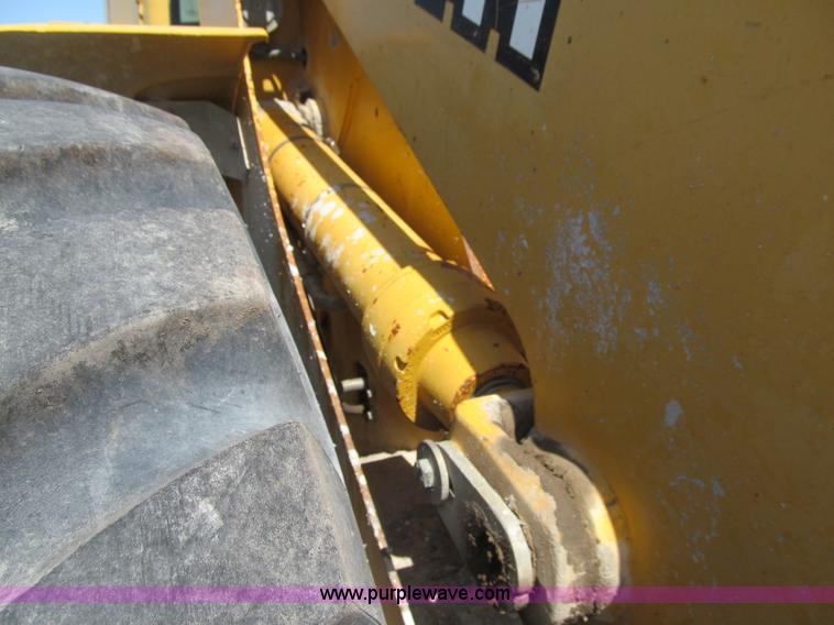 image for item K5623 1997 John Deere 544H wheel loader