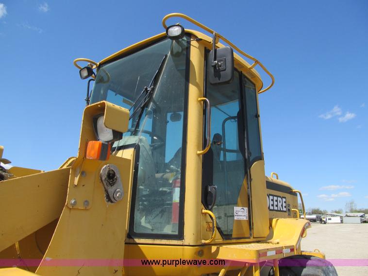 image for item K5623 1997 John Deere 544H wheel loader