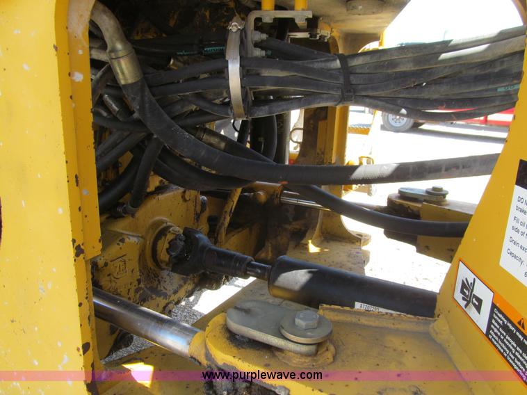 image for item K5623 1997 John Deere 544H wheel loader