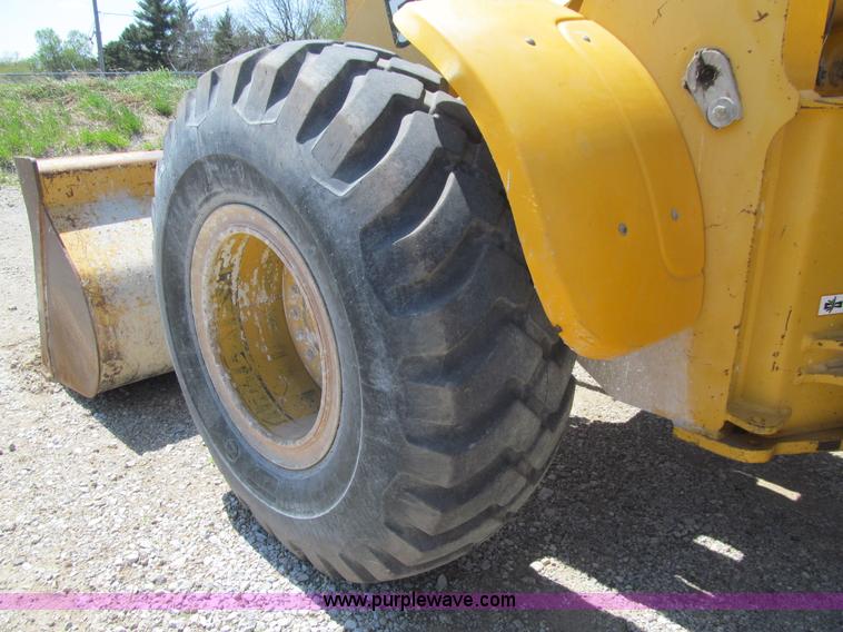image for item K5623 1997 John Deere 544H wheel loader
