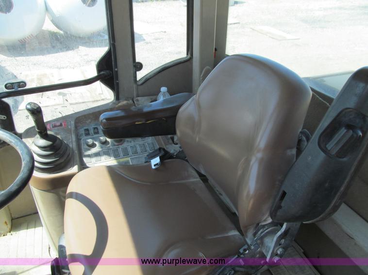 image for item K5623 1997 John Deere 544H wheel loader