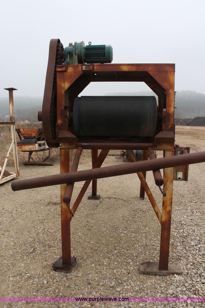 image for item K6768 Variable Speed feeder conveyor