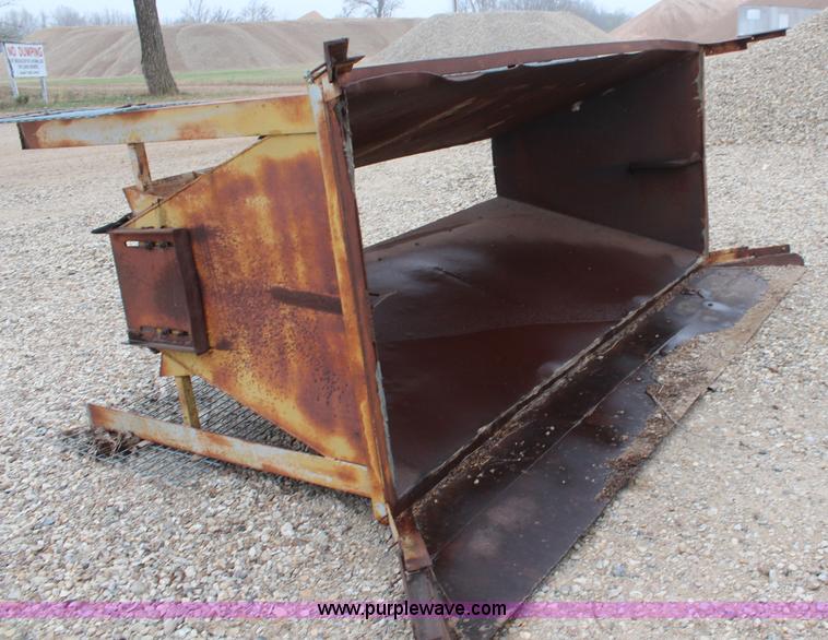 image for item K6768 Variable Speed feeder conveyor