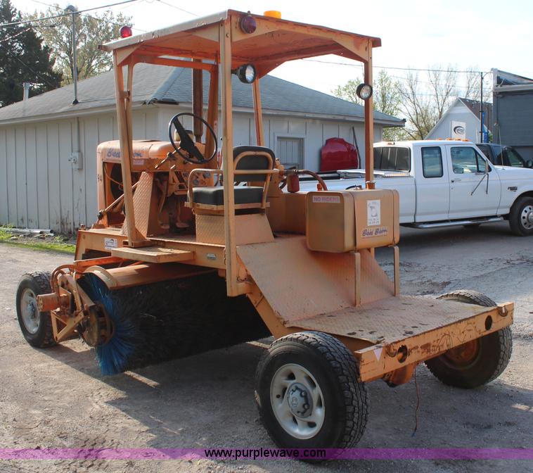 image for item K6814 Broce Broom T-10 sweeper