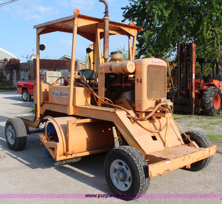 image for item K6814 Broce Broom T-10 sweeper