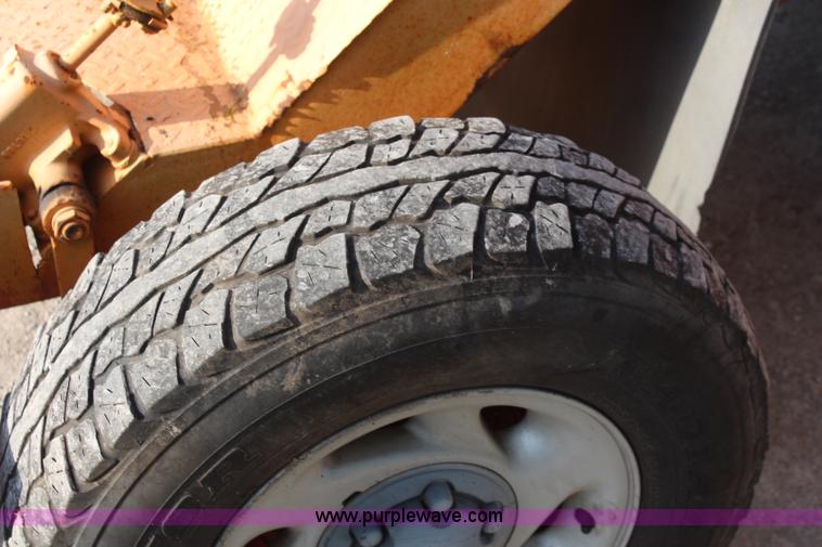 image for item K6814 Broce Broom T-10 sweeper