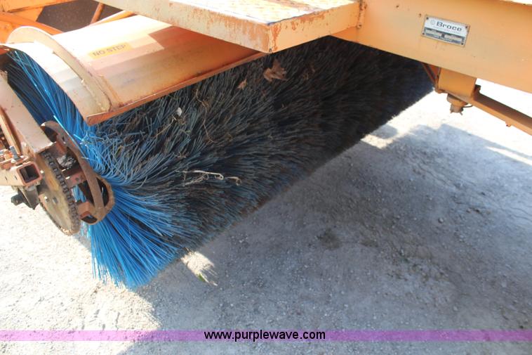 image for item K6814 Broce Broom T-10 sweeper