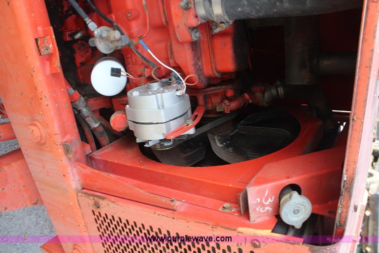 image for item K6815 John Deere 482C forklift