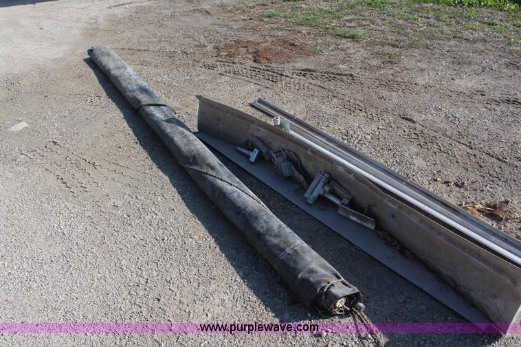 image for item K6995 2000 Kenworth W900 dump truck