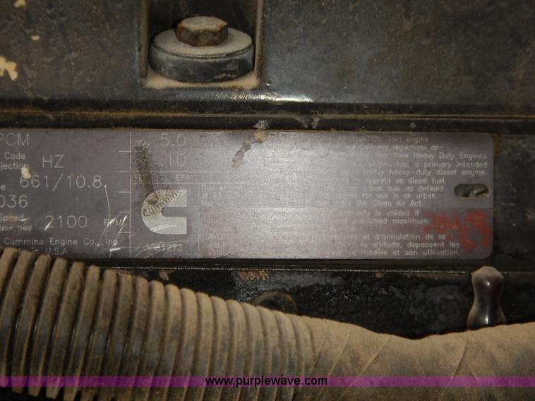 image for item K7381 1998 International 5070 mixer truck