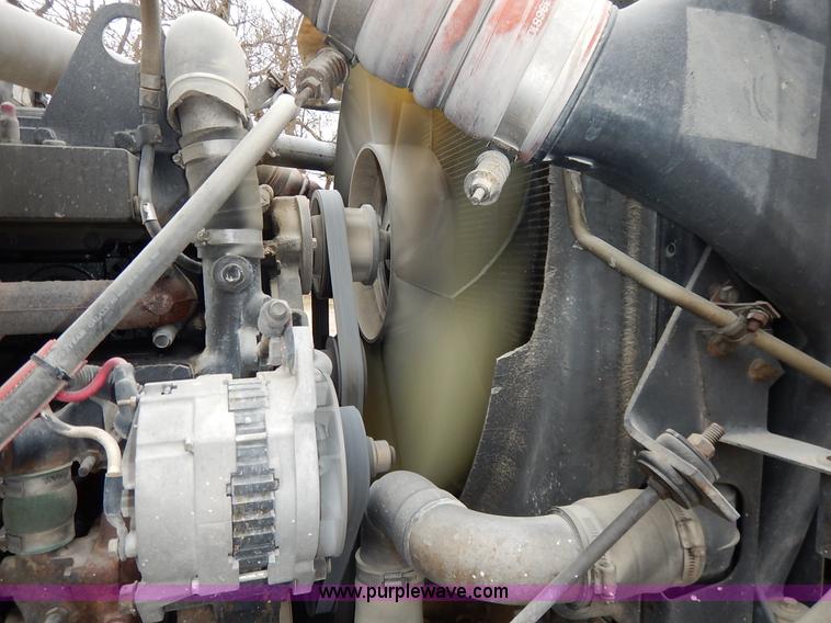 image for item K7382 1998 International Paystar 5000 mixer truck