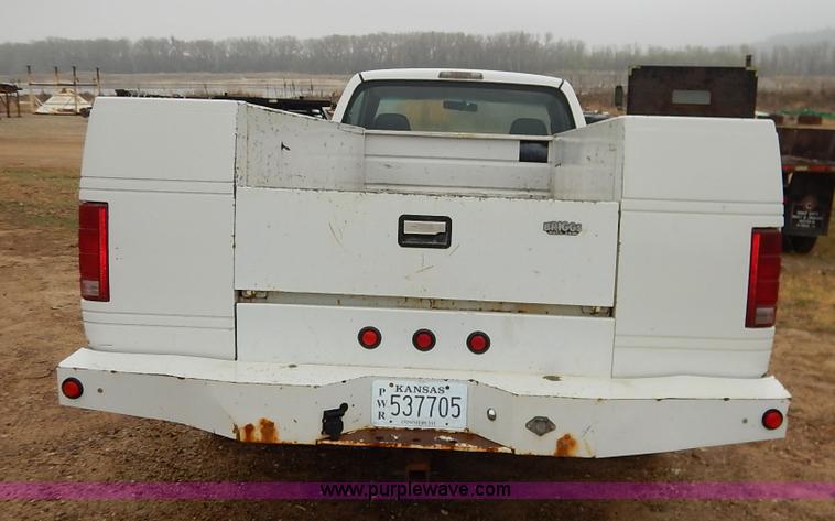 image for item K7384 2001 Dodge Ram 3500 utility truck