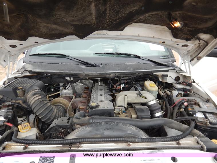 image for item K7384 2001 Dodge Ram 3500 utility truck