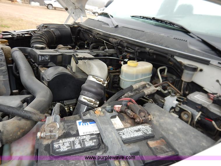 image for item K7384 2001 Dodge Ram 3500 utility truck