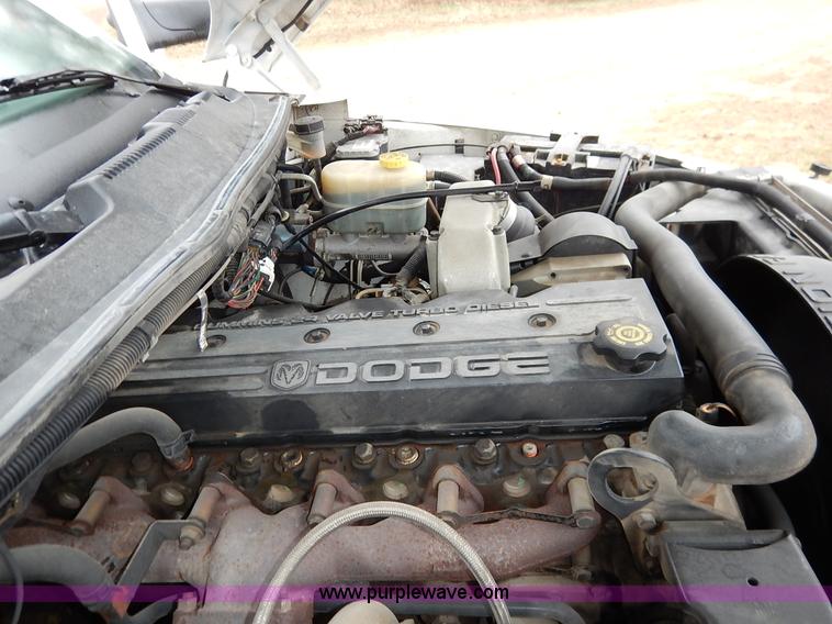 image for item K7384 2001 Dodge Ram 3500 utility truck