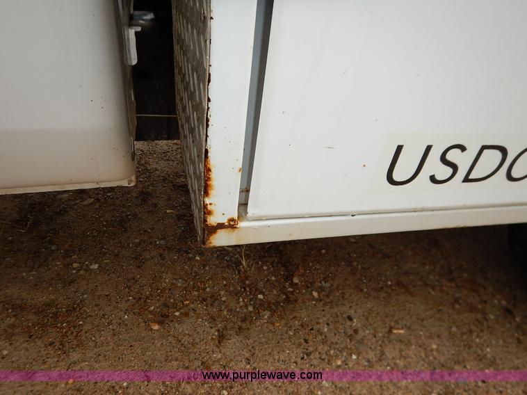 image for item K7384 2001 Dodge Ram 3500 utility truck