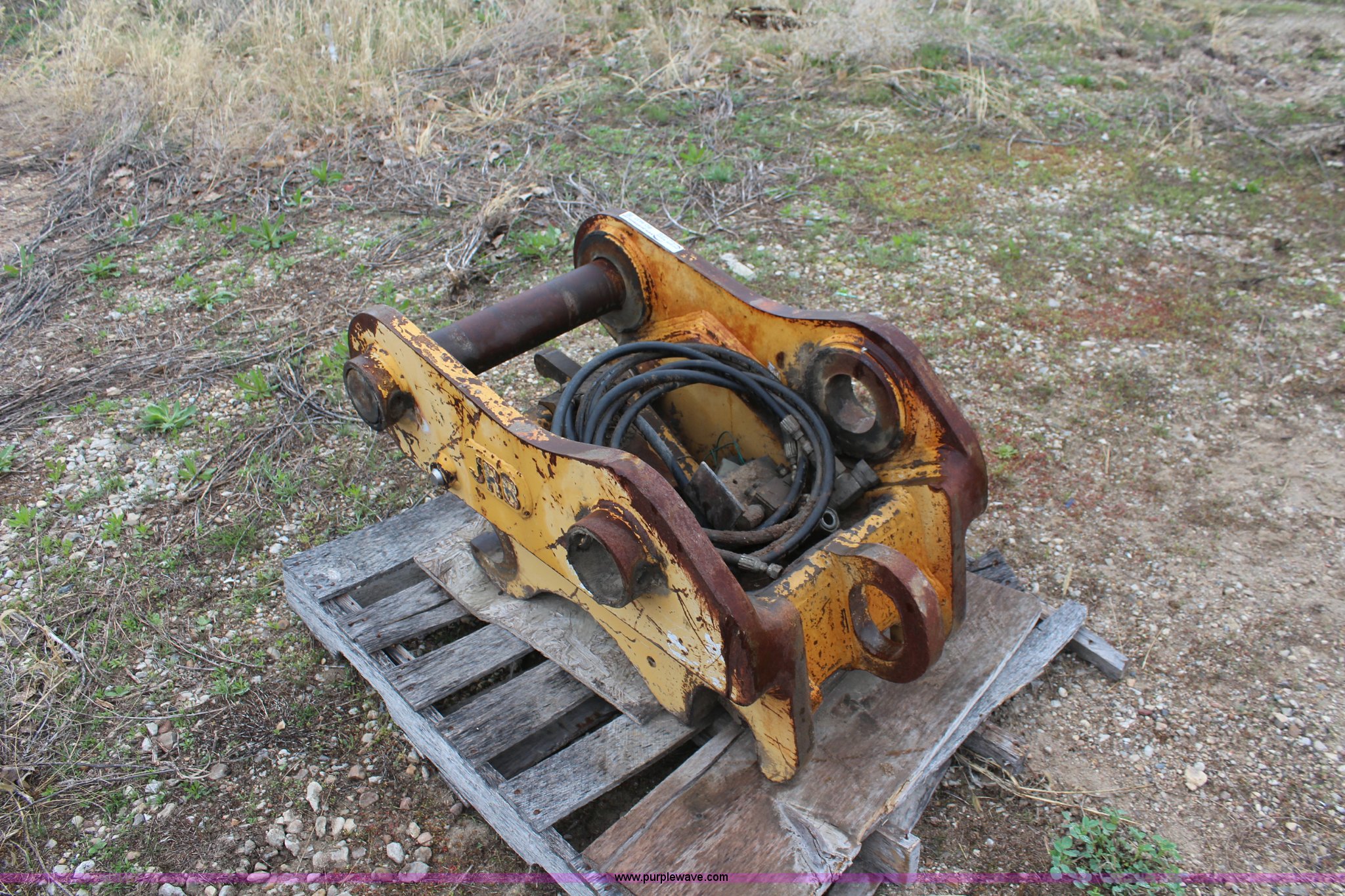 JRB excavator quick coupler in Manhattan, KS Item BO9437 sold