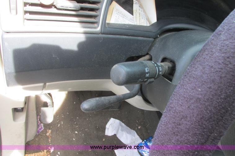 image for item I9517 2005 Chrysler Pacifica SUV
