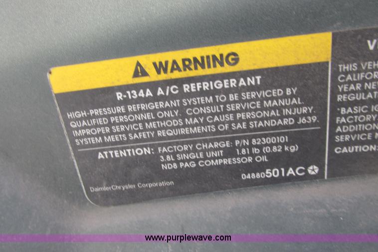 image for item I9517 2005 Chrysler Pacifica SUV