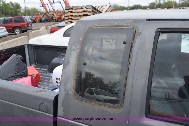 image for item J6659 1989 Chevrolet S10 Ext. Cab pickup truck