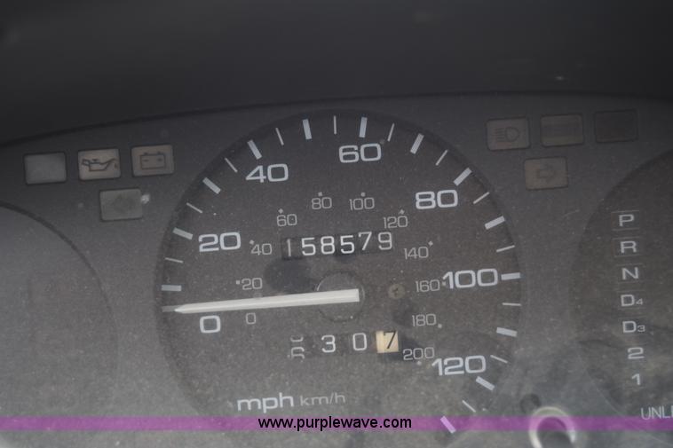 image for item J6660 1993 Honda Civic DX