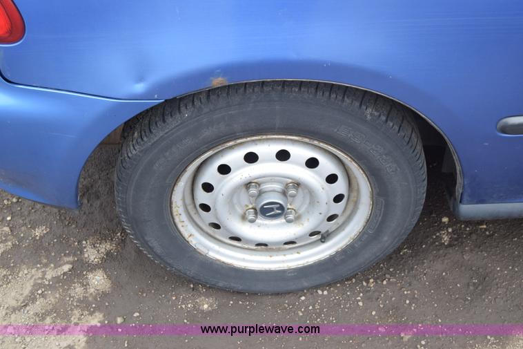 image for item J6660 1993 Honda Civic DX