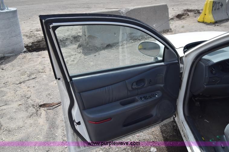 image for item J6662 2002 Buick Century
