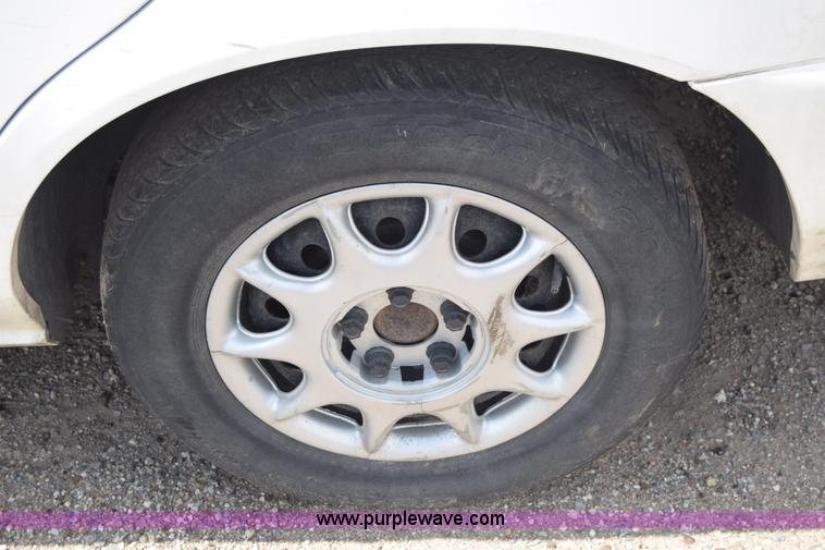 image for item J6662 2002 Buick Century
