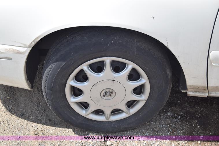 image for item J6662 2002 Buick Century