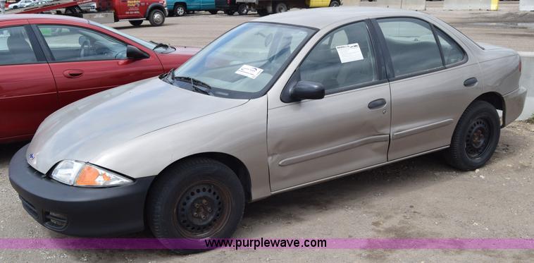 image for item J6664 2002 Chevrolet Cavalier